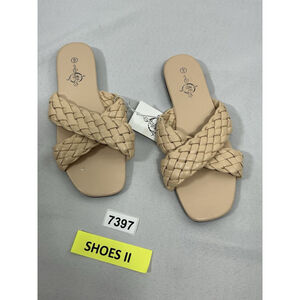 Womans NWD Sole Mates Slip On Braided Slides 9 Nude